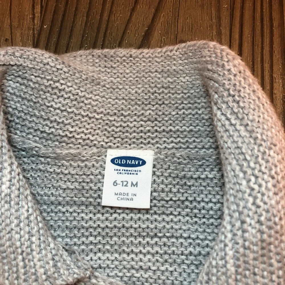 Gray Old Navy Sweater, size 6-12 months - Picture 5 of 6